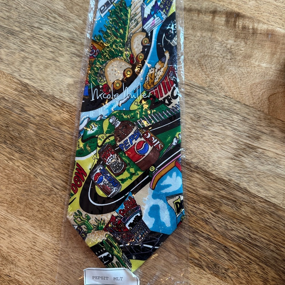 Nicole Miller 1998 Pepsi tie